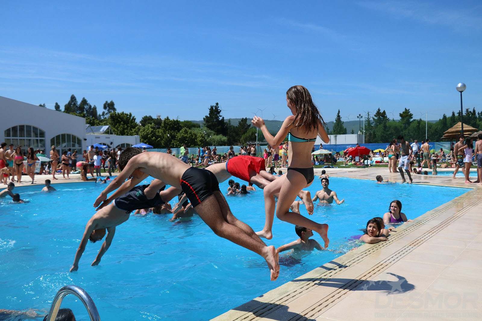 Piscinas de Rio Maior foram a escolha do verão Rio Maior Sports Centre ...